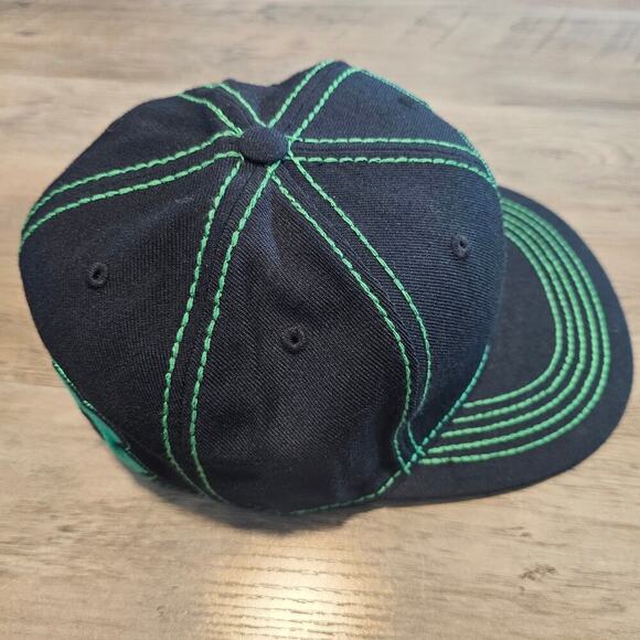 Vintage Notre Dame Fitted Hat Cap 7 3/8 Green Wool 90s Fighting Irish Flat Bill - Picture 7 of 10